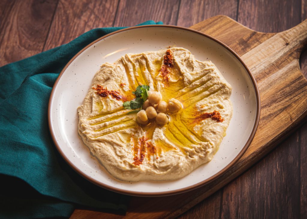 Hummus With Roasted Red Pepper