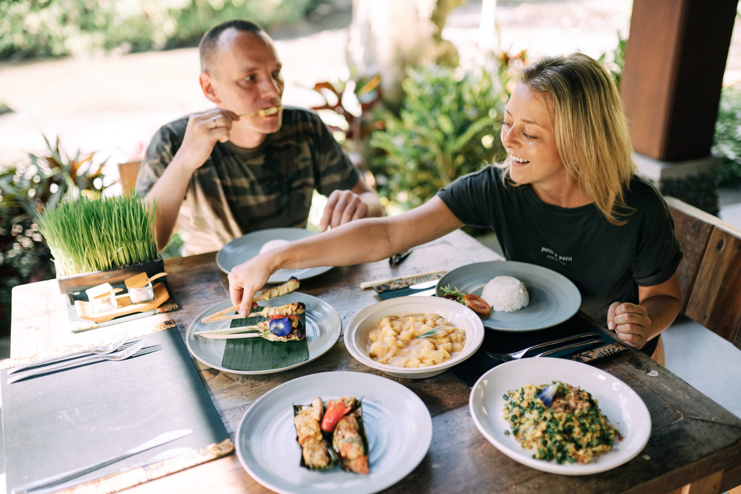 10 Home Remedies For Food Poisoning