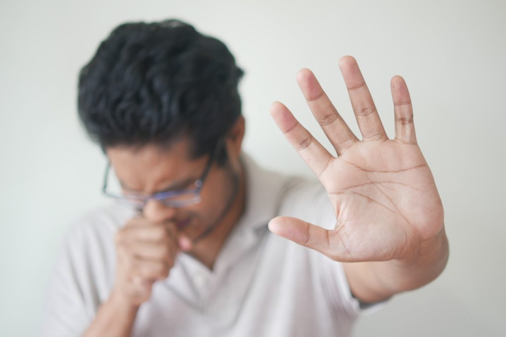 symptoms of walking pneumonia